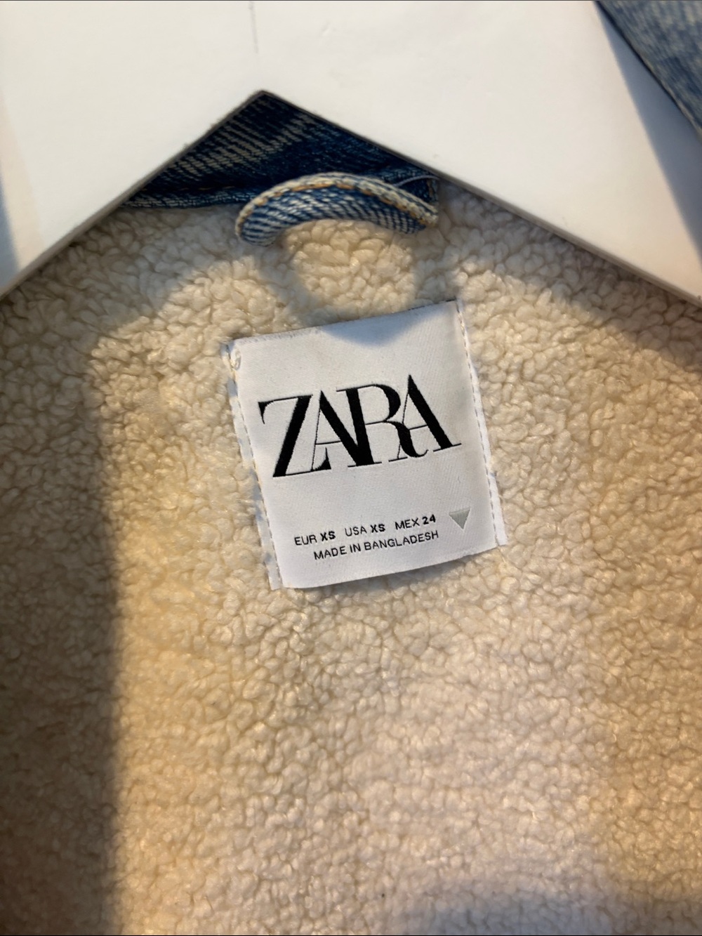 ZARA Light Wash Blue Denim Jacket - Picture 2 of 6